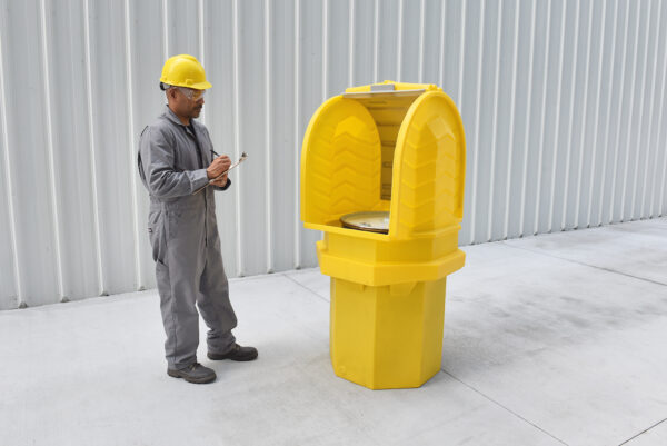 Ultra-Hard Top 1 Drum Plus Spill Pallet - Image 4